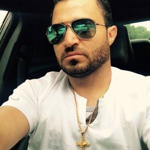 Meet your Posher, Fadi